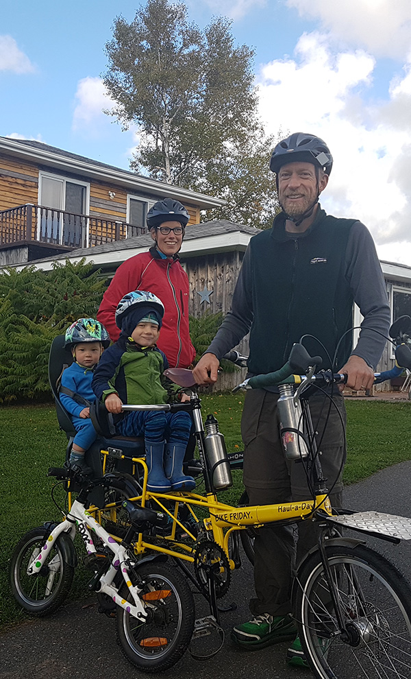 Confederation-Trailside-Family-Biking